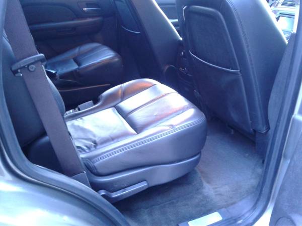 2008 Chevrolet Tahoe LTZ with low miles - cars & trucks - by owner -... for sale in Groton, CT – photo 10