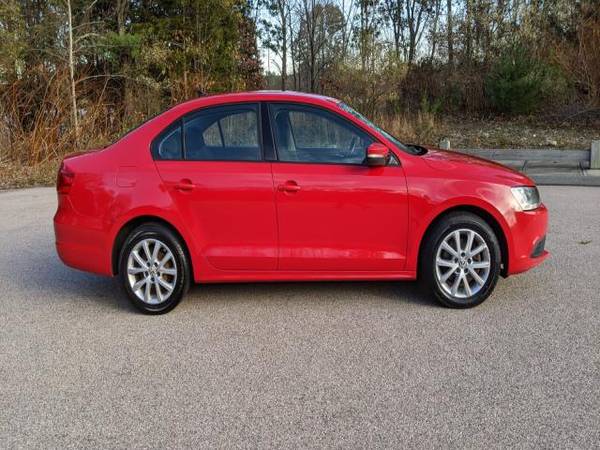 2011 Volkswagen Jetta SE PZEV - cars & trucks - by dealer - vehicle... for sale in Griswold, CT – photo 4
