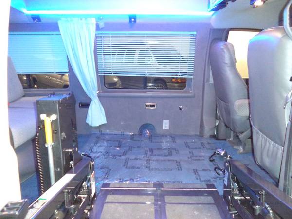 2003 Chevy 2500 AWD Wheelchair Handicap Conversion Van for sale in Los Angeles, CA – photo 7