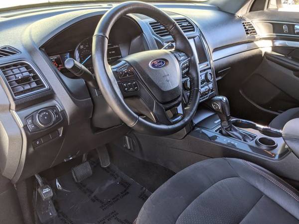 2018 Ford Explorer XLT SKU: JGC55152 SUV - - by dealer for sale in Torrance, CA – photo 11