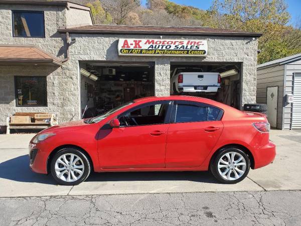 2011 Mazda MAZDA3 s Sport 4dr Sedan 6M EVERYONE IS APPROVED! - cars... for sale in Vandergrift, PA – photo 5