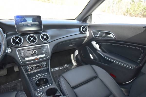 2018 Mercedes-Benz CLA CLA 250 4MATIC Coupe Ci for sale in Gardendale, AL – photo 13