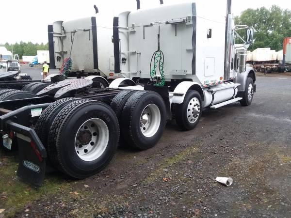 2008 FREIGHTLINER FLD W/DETROIT for sale in Vancouver, OR – photo 3