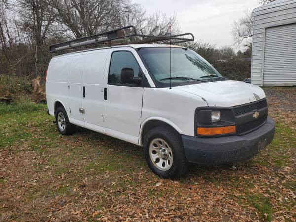 2011 CHEVY EXPRESS CARGO VAN LADDER RACK WORK SHELVING 72K MILES -... for sale in Washington, District Of Columbia – photo 2