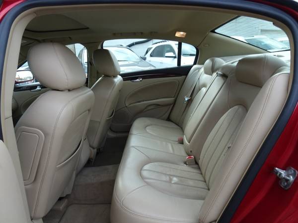 2009 Buick Lucerne CXL - - by dealer - vehicle for sale in Waterloo, WI – photo 14
