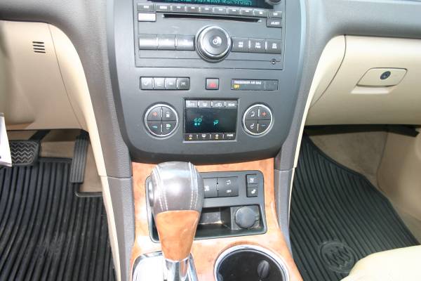 2009 Buick Enclave - cars & trucks - by dealer - vehicle automotive... for sale in mcminnville, KY – photo 12