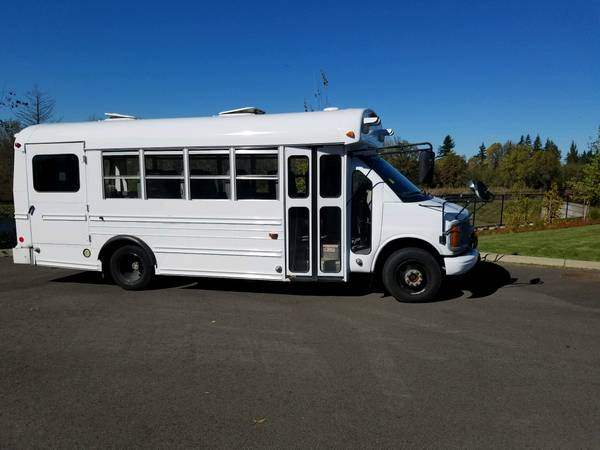 2001 Chevrolet Mid Bus for sale in Vancouver, OR – photo 7