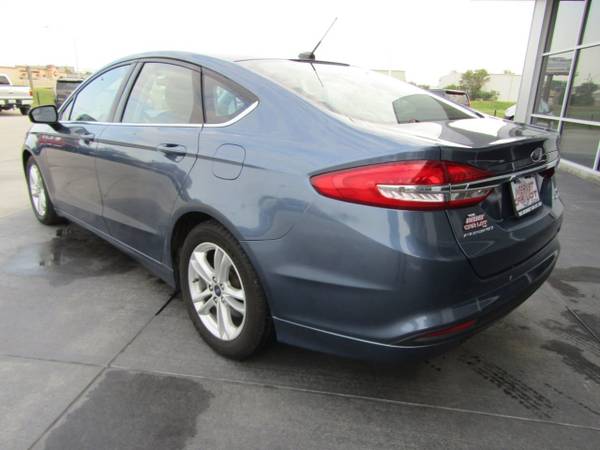 2018 *Ford* *Fusion* *SE FWD* - cars & trucks - by dealer - vehicle... for sale in Council Bluffs, NE – photo 5