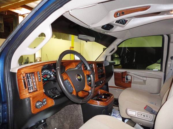 2017 Chevrolet 7 Pass Presidential Explorer Conversion Van Low Top -... for sale in salt lake, UT – photo 15