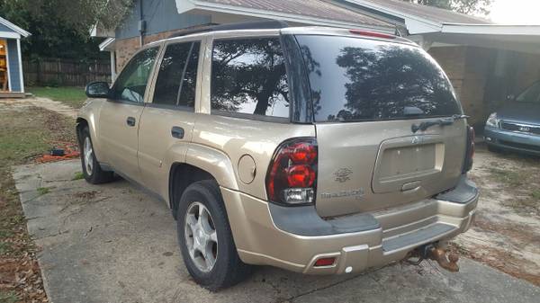 2006 chevy trailblazer - cars & trucks - by owner - vehicle... for sale in Crestview, FL – photo 2