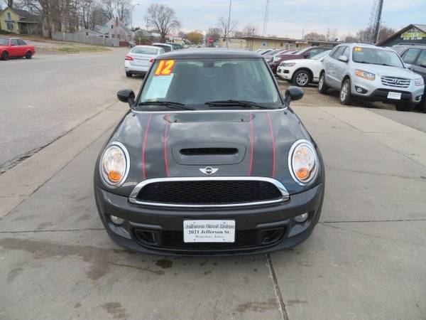 2012 Mini Cooper... 121,000 Miles... $5,300 **Call Us Today For... for sale in Waterloo, IA – photo 2