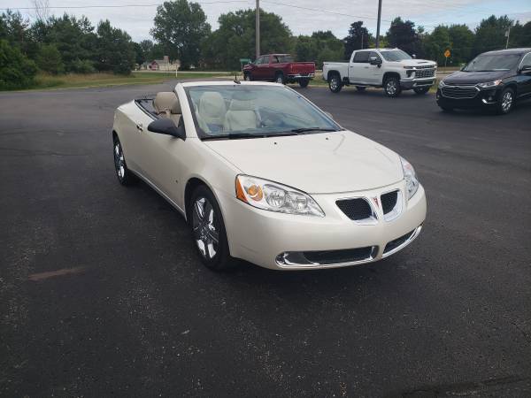 White Diamond 2009 Pontiac G6 GT Convertible Only 31, 000 Miles! for sale in Bad Axe, MI – photo 21
