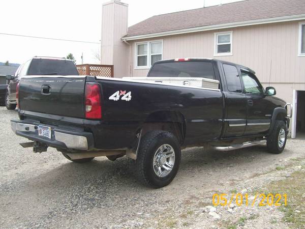 2005 Chevy Silverado 2500 HD Extended Cab LS Pickup 4 Door 8 Foot for sale in LIVINGSTON, MT – photo 5