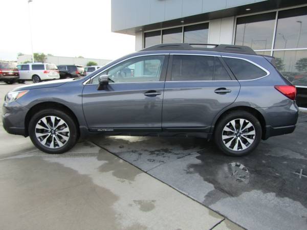 2017 *Subaru* *Outback* *2.5i Limited Wagon* - cars & trucks - by... for sale in Council Bluffs, NE – photo 4