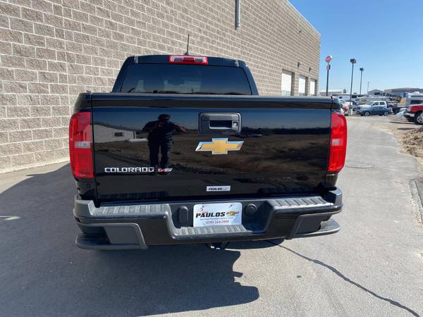 2018 Chevy Chevrolet Colorado 4WD Z71 pickup Black for sale in Jerome, ID – photo 4