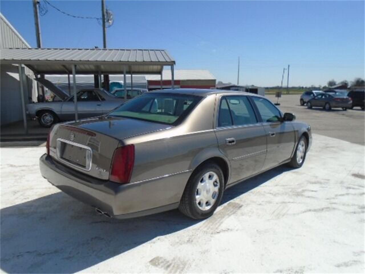 2002 Cadillac DeVille for sale in Staunton, IL – photo 4