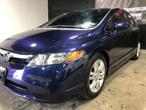 2008 Honda Civic LOW MILES - SE HABLA ESPANOL! - - by for sale in Brightwaters, NY – photo 2