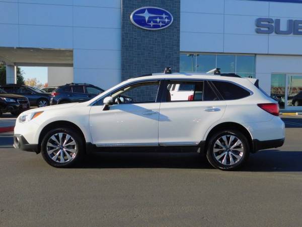 2017 Subaru Outback Touring AWD All Wheel Drive SKU:H3309625 for sale in Roseville, CA – photo 9
