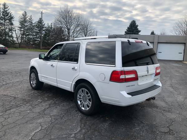 2013 Lincoln Navigator - cars & trucks - by owner - vehicle... for sale in Clarence, NY – photo 4