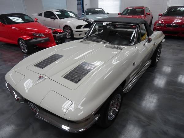 1963 Chevrolet Corvette - - by dealer - vehicle for sale in Waterloo, IA – photo 9