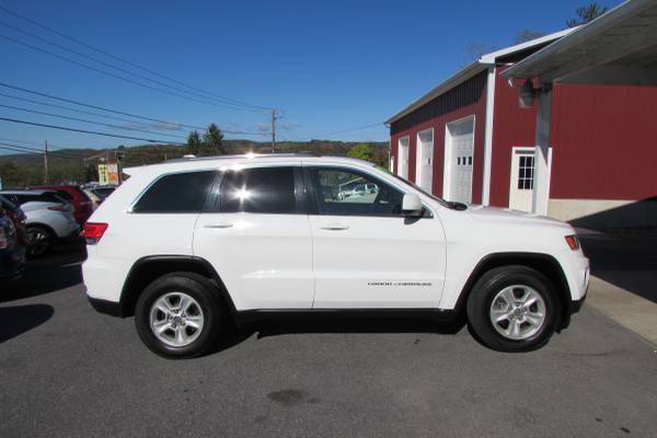 2015 JEEP GRAND CHEROKEE LAREDO 4X4 EXCL COND (ALL CREDIT OK) - cars... for sale in Linden, PA – photo 4