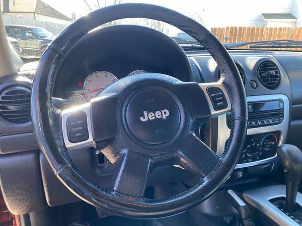 2002 Jeep Liberty Limited 4WD - - by dealer - vehicle for sale in Grand Rapids, MI – photo 11