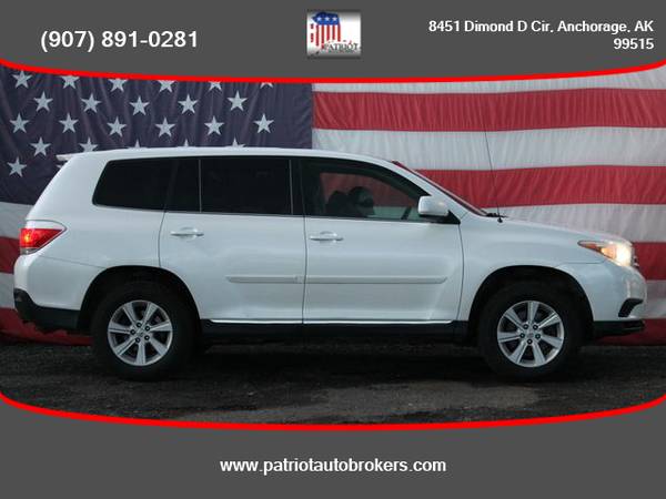 2012 / Toyota / Highlander / AWD - PATRIOT AUTO BROKERS - cars &... for sale in Anchorage, AK – photo 4