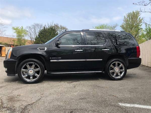 2007 CADILLAC ESCALADE 1500 1/2 ton - - by dealer for sale in Woodbridge, District Of Columbia – photo 2