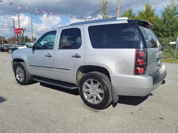 2013 GMC YUKON Denali $995 Down Payment - cars & trucks - by dealer... for sale in Temple Hills, District Of Columbia – photo 6