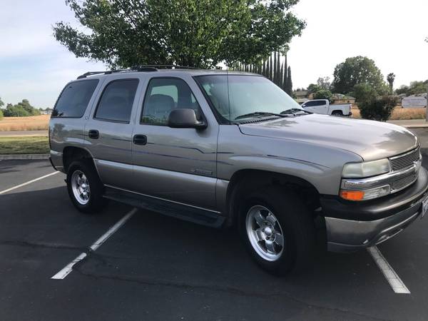 2002 Chevy Tahoe for sale in Lemoore, CA – photo 3