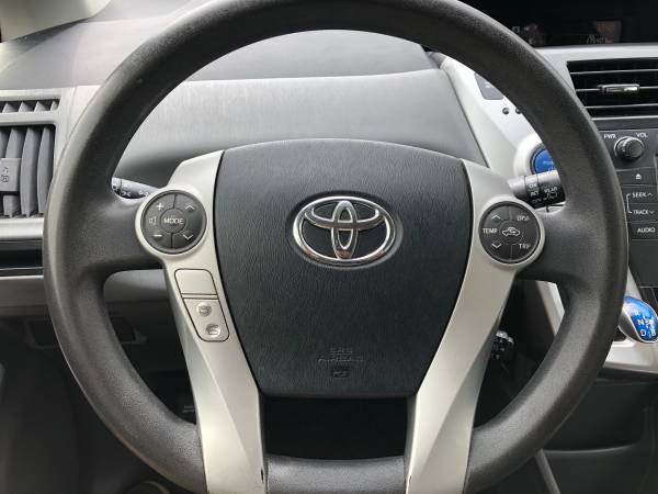 2014 Toyota Prius V , 2 owner vehicle excellent car inside and out for sale in Dayton, OH – photo 13