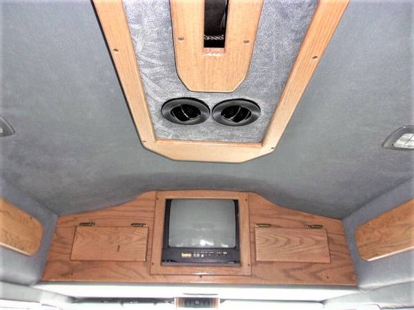 2000 FORD E 250 CONVERSION WHEELCHAIR VAN HANDICAP VAN - cars & for sale in Brentwood, NH – photo 23