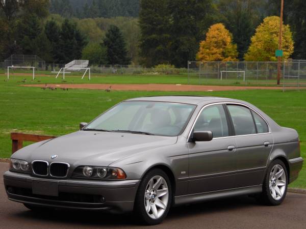 ONLY 66K MILES! ONE OWNER! 2003 BMW 525i # 525 i mercedes e350 passat for sale in Milwaukie, OR