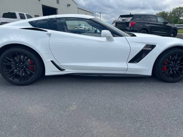 2019 CHEVY CORVETTE ZO6 (ONLY 1k MILES! - - by for sale in Mount Joy, PA – photo 4