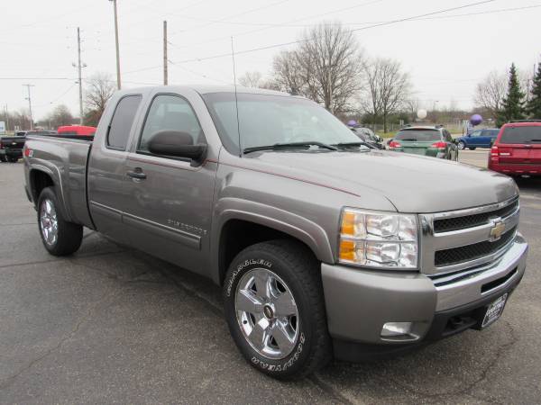 2009 Chevy Silverado 1500 LT Ext Cab 4WD - cars & trucks - by dealer... for sale in Alliance, OH – photo 21