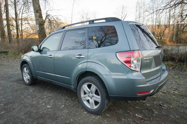 2010 Subaru Forester 2.5X Premium - cars & trucks - by owner -... for sale in Monroe, WA – photo 5
