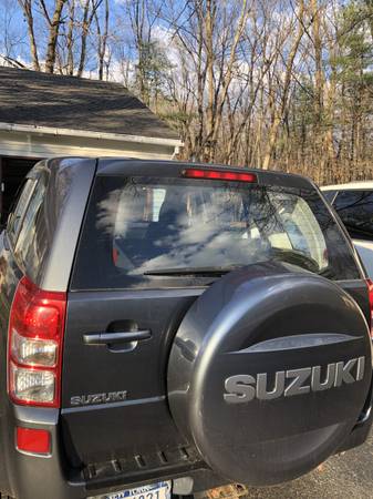 2007 Grand Vitara 4WD - cars & trucks - by owner - vehicle... for sale in Clifton Park, NY – photo 3