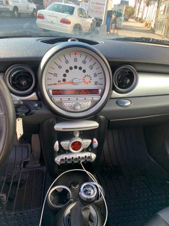 2009 Mini Cooper clubman - cars & trucks - by owner - vehicle... for sale in Corona, NY – photo 17