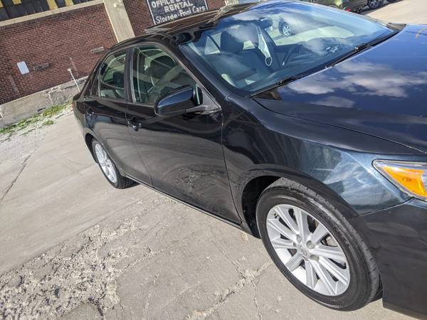 2012 Toyota Camry XLE for sale in Milwaukee, IL – photo 2