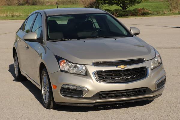 2016 Chevrolet Cruze LT 46K Miles Only - - by for sale in Omaha, NE – photo 4