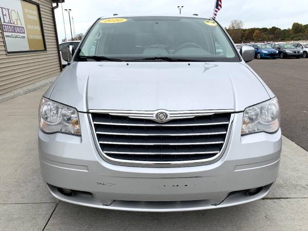 2010 Chrysler Town & Country 4dr Wgn Touring - cars & trucks - by... for sale in Chesaning, MI – photo 4