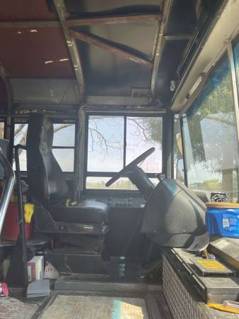 School Bus for Sale! 1997 Thomas Saf-T-Liner; Ready to be Converted for sale in New Bern, NC – photo 7