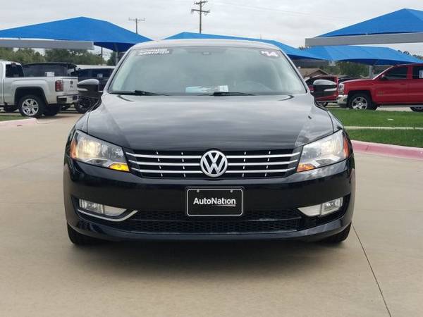 2014 Volkswagen Passat TDI SEL Premium SKU:EC042264 Sedan for sale in Amarillo, TX – photo 2