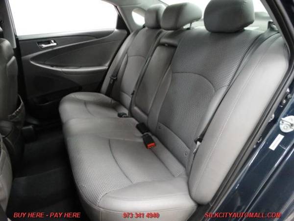 2011 Hyundai Sonata SE SE 4dr Sedan 6A - AS LOW AS $49/wk - BUY HERE... for sale in Paterson, PA – photo 10