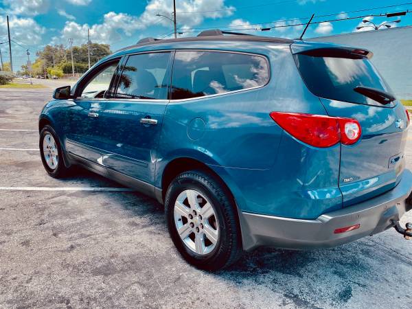 2012 CHEVROLET TRAVERSE - cars & trucks - by dealer - vehicle... for sale in Miami, FL – photo 3