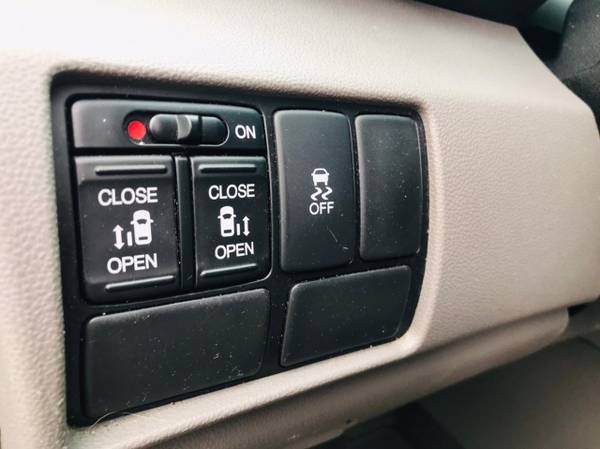 2016 Honda Odyssey SE Minivan LOW MILEAGE 90K MILES 3MONTH for sale in Washington, District Of Columbia – photo 23