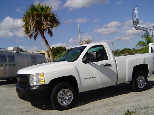 2010 Chevy 1500 work truck only 71k fleet tow pkg cold ac - cars & for sale in Cocoa, FL – photo 9