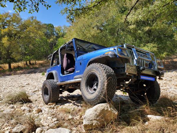 95 Jeep Wrangler YJ for sale in Wimberley, TX – photo 3
