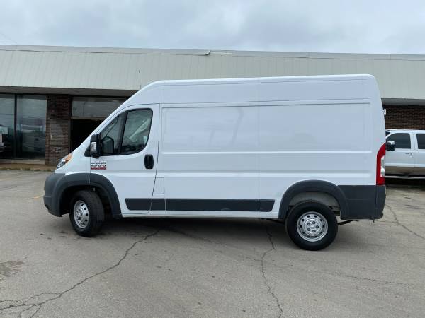 2018 RAM ProMaster Cargo 1500 136 WB - - by dealer for sale in Springfield, IL – photo 7