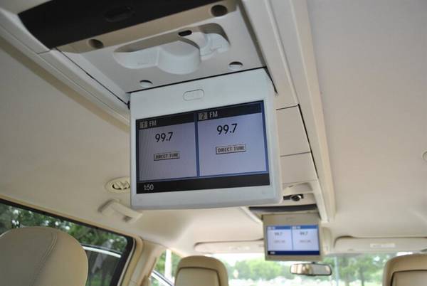 2010 VOLKSWAGEN ROUTAN SE WITH RSE RUST FREE DUAL SCREEN REAR SEAT... for sale in Flushing, MI – photo 14